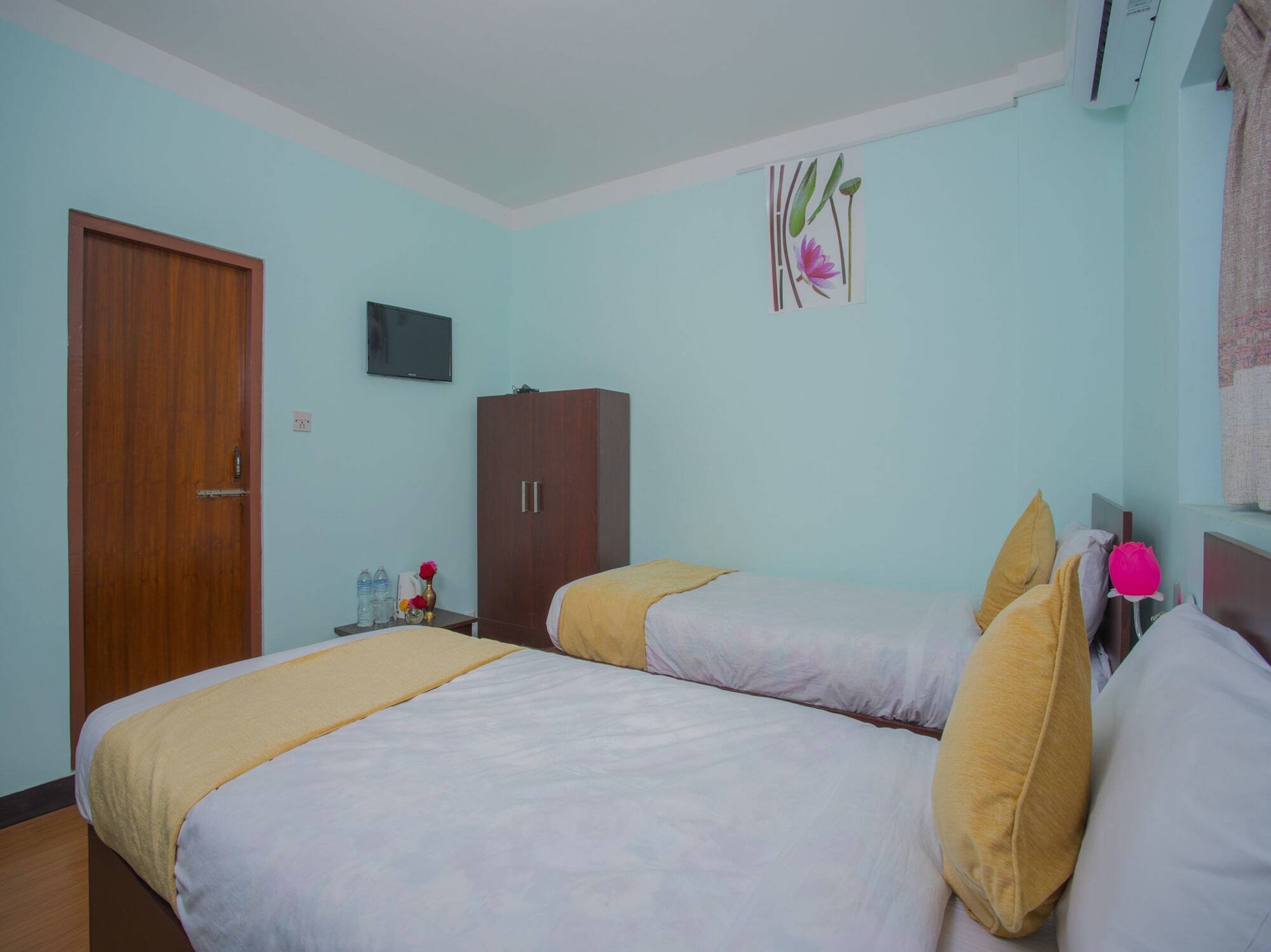 Hotel Golden Three Godāvari Extérieur photo